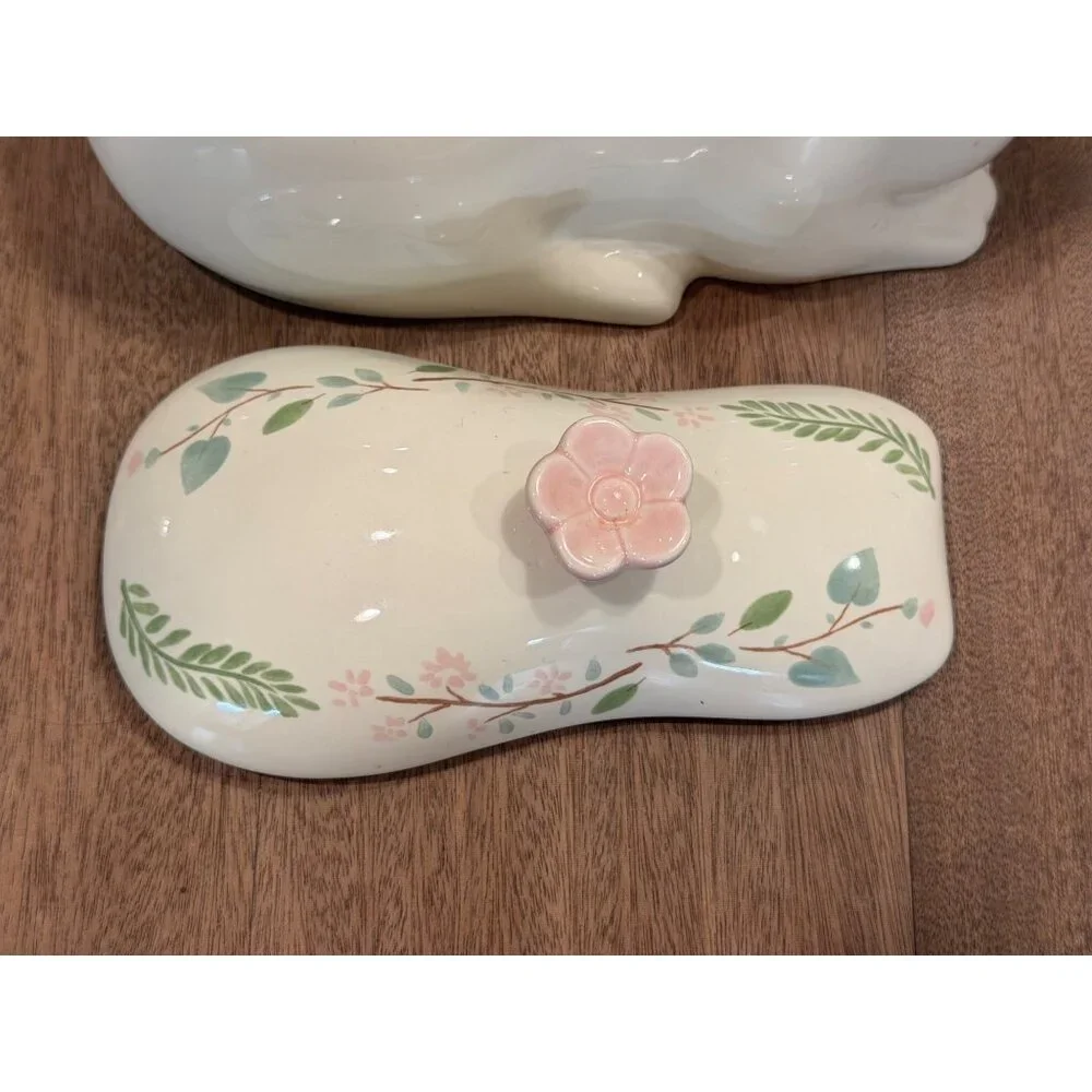 White Ceramic Bunny Covered Dish/‎ Trinket Box-Candy Dish
